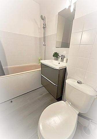 Charmant Studio Climatise 24 M2 Terrasse A 100M De La Plage Saint-Mandrier-sur-Mer Kültér fotó